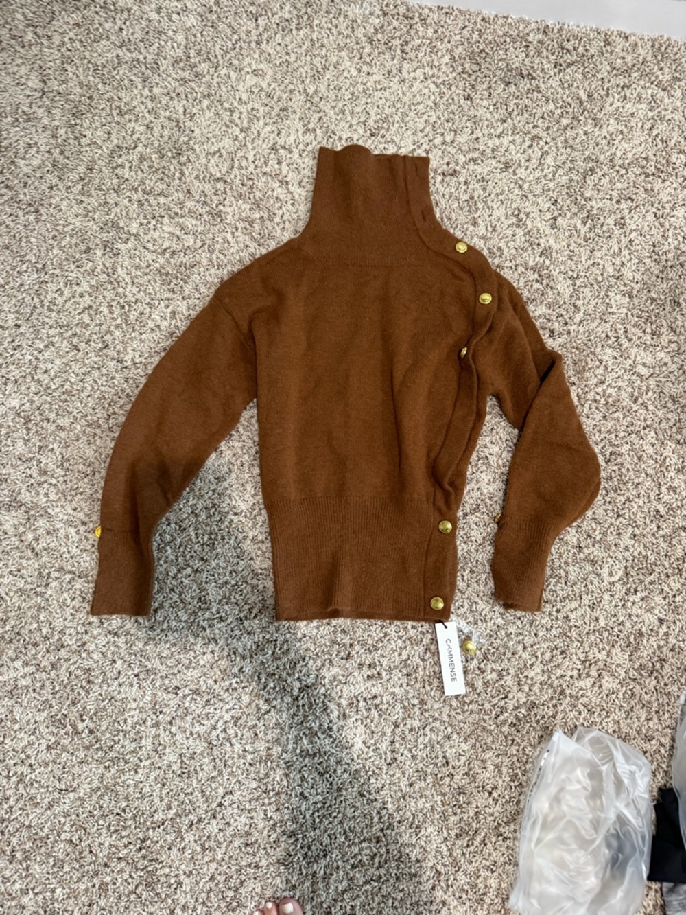 Commense Chestnut Brown Side-Button Turtleneck Sweater